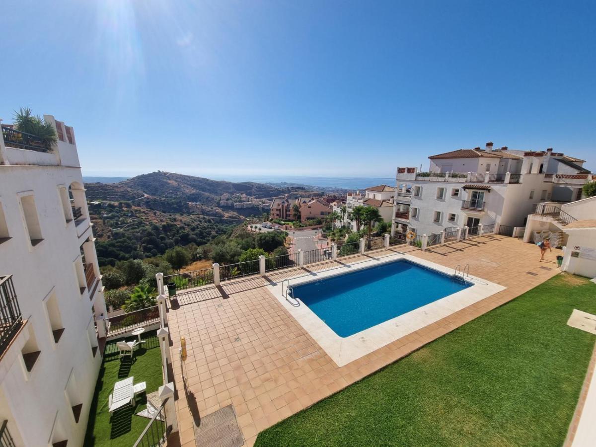 Elegant Apartment With Fantastic Views At The Top Of Calahonda Sitio de Calahonda Extérieur photo