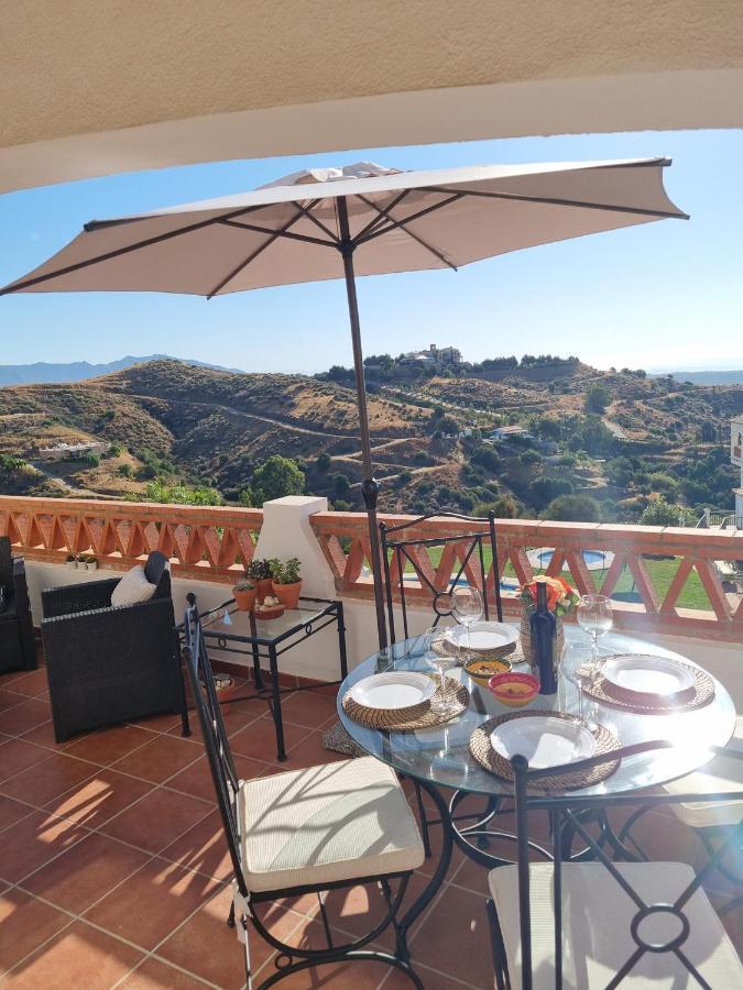 Elegant Apartment With Fantastic Views At The Top Of Calahonda Sitio de Calahonda Extérieur photo